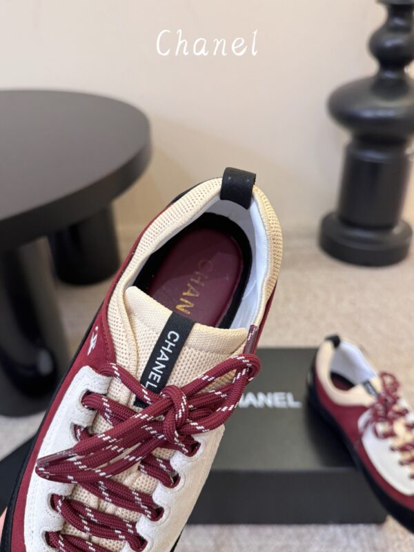 sy_no_CE4EAE4E3A6DFD8E8BDE72E1B996287E_6 Chanel Burgundy and Beige Low-Top Sneaker with Black Suede and CC Logo