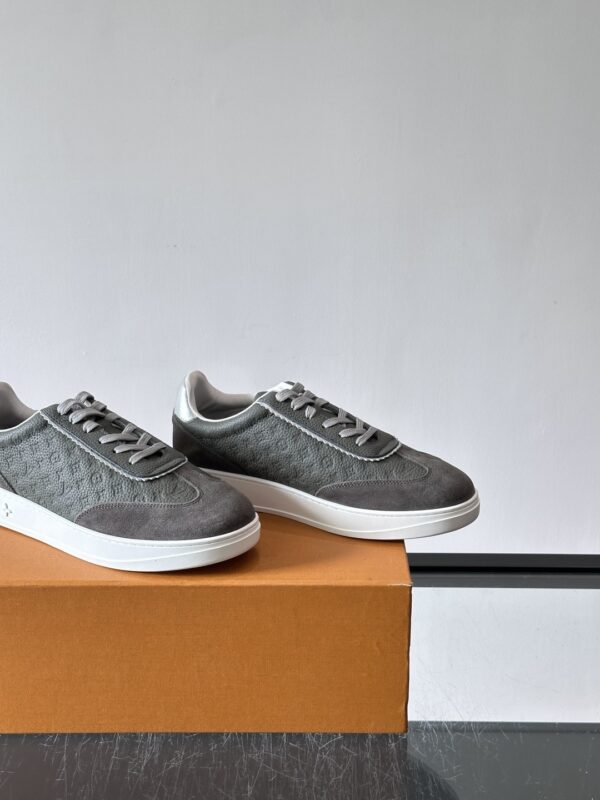 Louis Vuitton Dark Grey Monogram Print Silver-Heel Low-Top Sneaker