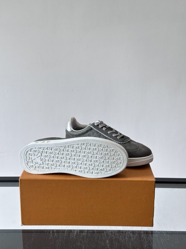 Louis Vuitton Dark Grey Monogram Print Silver-Heel Low-Top Sneaker