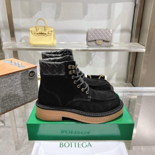 sy_no_CF2365C7D325D2EBCC2D580774029DC3_0 Bottega Veneta Black Suede Intrecciato High-Top Workwear Boots