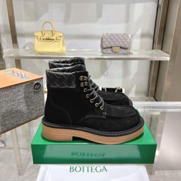 sy_no_CF2365C7D325D2EBCC2D580774029DC3_0 Bottega Veneta Black Suede Intrecciato High-Top Workwear Boots