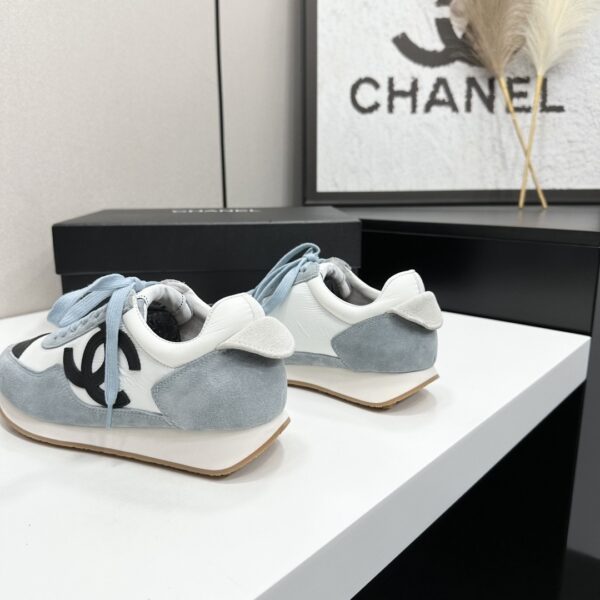 sy_no_D424E62A710CB81066D5EC9BBB4216D9_6 Chanel Light Blue and White Low-Top Sneaker with Suede Detailing and Black CC Logo