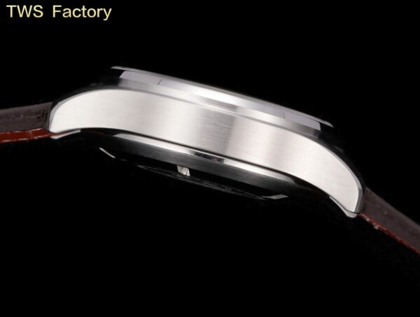 sy_no_D57E5137380E66DD4DF8451299DD79C0_7 IWC Pilot Series Automatic Mechanical Movement Men's Watch Swiss Watch Black Dial Stainless Steel Case