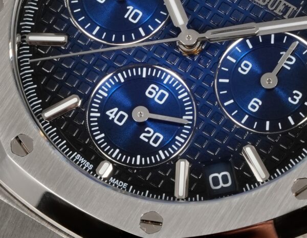 sy_no_D645FCA37288E18315F3C59468A88D7E_3 AUDEMARS PIGUET Audemars Piguet Royal Oak Series Automatic Mechanical Movement Blue Dial 18K White Gold Case