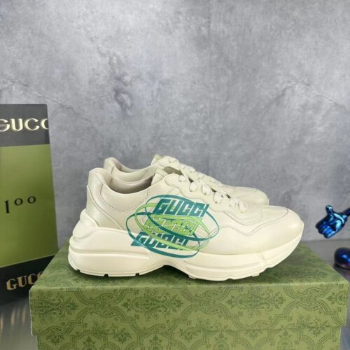 sy_no_D697672FD2C698AA7EF1D37EB1F6690D_0 Gucci Rhyton Oval Logo Sneaker in Off-White & Green
