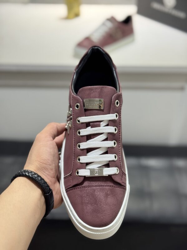 sy_no_DC00EFF0CA9A7979A0CEE573B5540073_4 Philipp Plein Wine Red Vintage Leather Metal-Logo Low-Top Sneaker