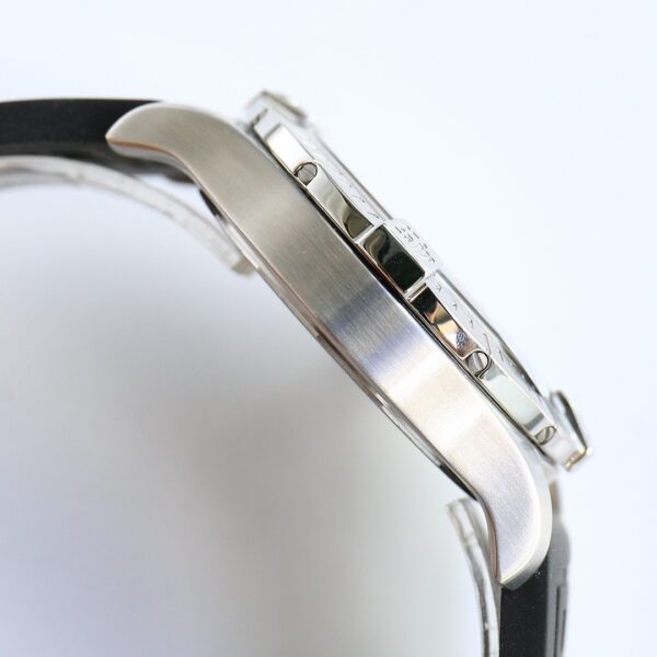 sy_no_DC03C3410D6D5B0278328B65B4D03D31_5 BREITLING Breitling Avenger Automatic Mechanical Movement 3000m Waterproof