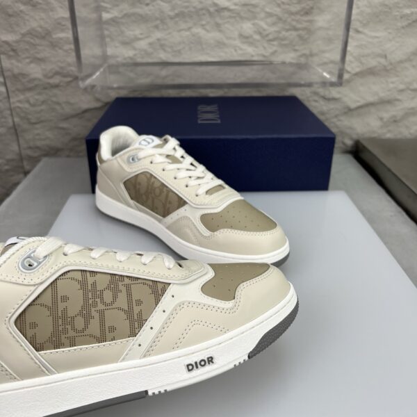 Dior Beige-Cream Leather Oblique Jacquard Low-Top Sneaker