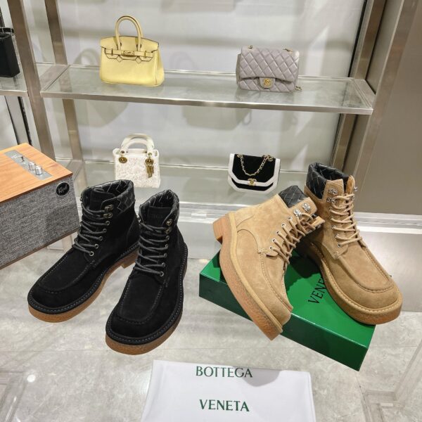 Bottega Veneta Khaki Suede Thick-Sole High-Top Boots