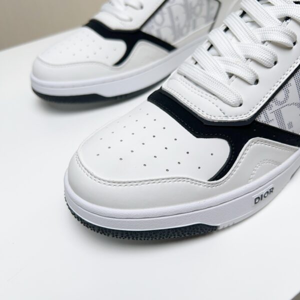 Dior White-Black Leather Oblique Rhinestone Low-Top Sneaker