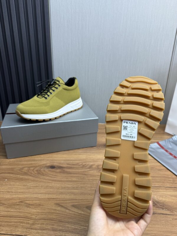 sy_no_E0362AD7291F5F0AF677489AFBDB98D6_10 Prada Olive Green Knit Mesh Casual Sneaker