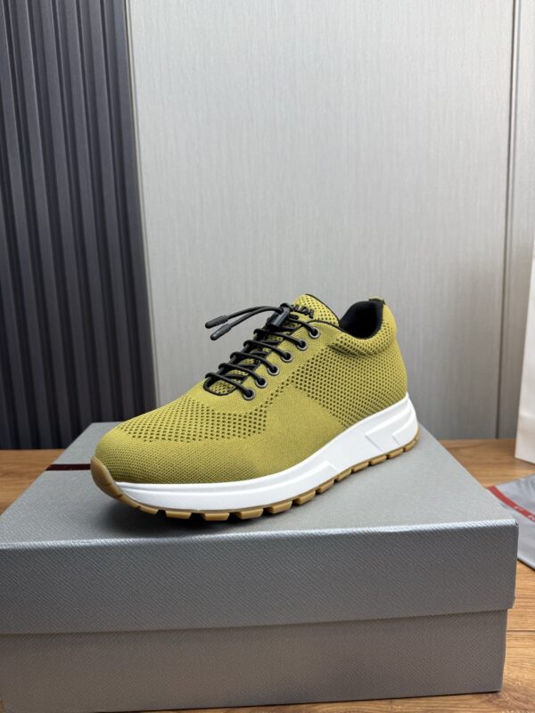 sy_no_E0362AD7291F5F0AF677489AFBDB98D6_3 Prada Olive Green Knit Mesh Casual Sneaker