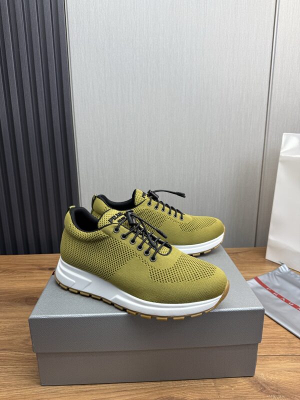 sy_no_E0362AD7291F5F0AF677489AFBDB98D6_5 Prada Olive Green Knit Mesh Casual Sneaker