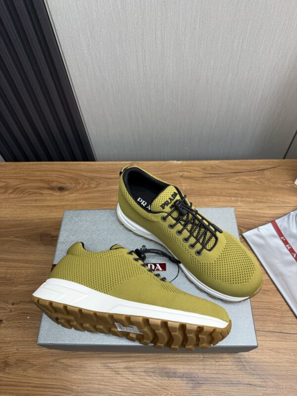 sy_no_E0362AD7291F5F0AF677489AFBDB98D6_8 Prada Olive Green Knit Mesh Casual Sneaker