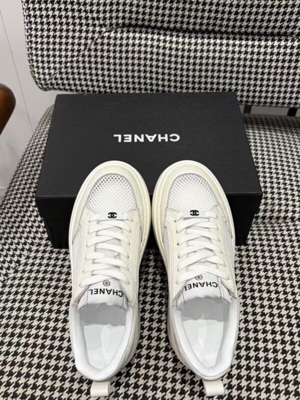 sy_no_E29F3D7C8EB93E2A53E033751083A51B_6 Chanel All-White Mixed-Material Platform Low-Top Sneaker with Mesh and CC Logo