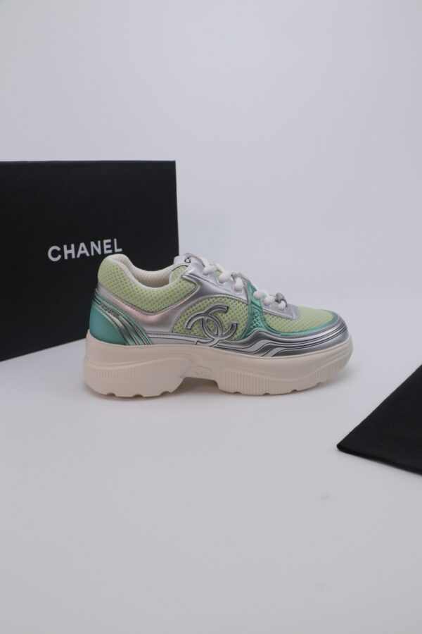 sy_no_E39C3728FFBEF4437D2D641EA99BFE05_6 Chanel Wave-Panel Mesh Trainer Mint-Mesh-Silver