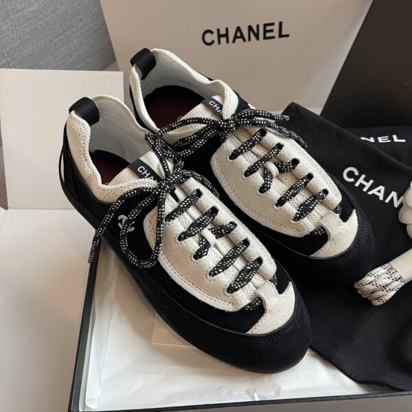 sy_no_E436F4017644242F837A7135DFD138F7_3 Chanel Black and White Suede and Fabric Low-Top Sneaker with Speckled Laces
