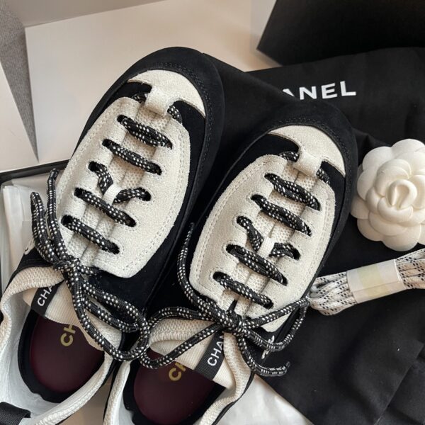 sy_no_E436F4017644242F837A7135DFD138F7_6 Chanel Black and White Suede and Fabric Low-Top Sneaker with Speckled Laces