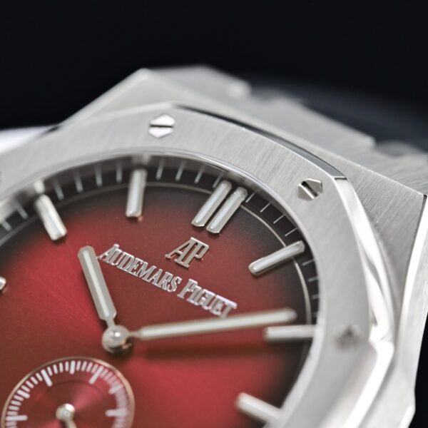 AUDEMARS PIGUET Audemars Piguet Royal Oak series manual mechanical movement 20 meter waterproof men's watch Swiss watch 42mm red dial