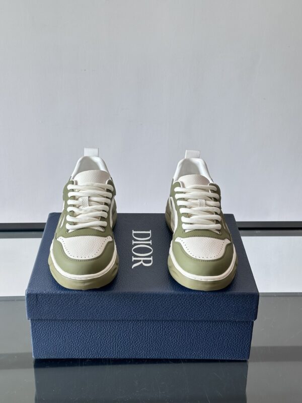 Dior Olive Green and White Leather CD Logo Low-Top Sneaker