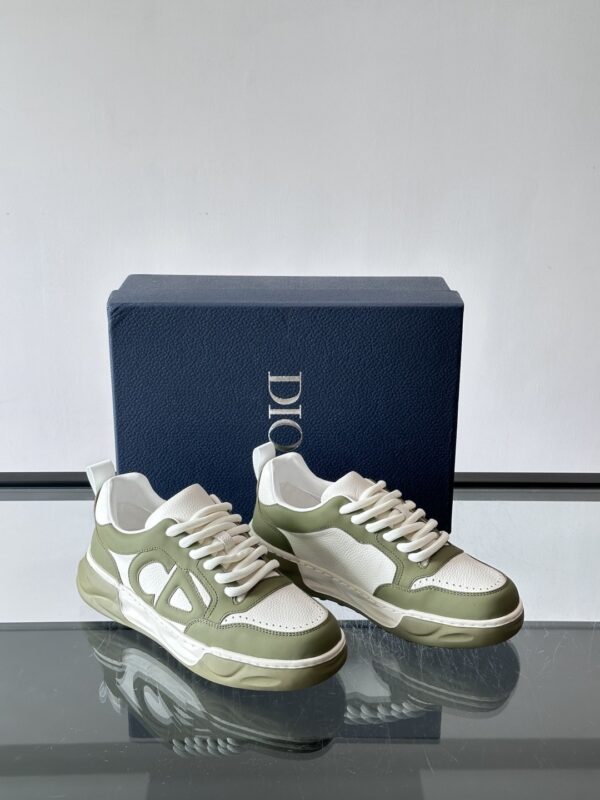 Dior Olive Green and White Leather CD Logo Low-Top Sneaker