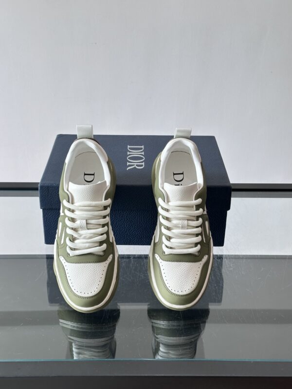 Dior Olive Green and White Leather CD Logo Low-Top Sneaker