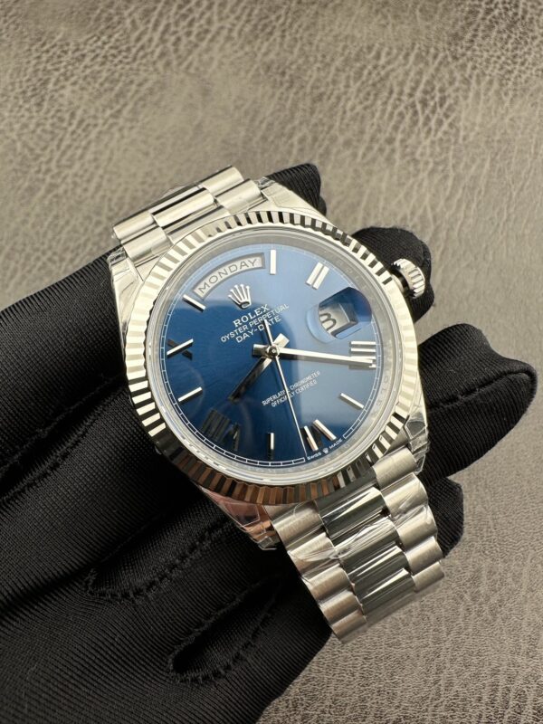 ROLEX Rolex Dog Tooth Ring Weekly Calendar Automatic Mechanical Movement Silver Dial 18K White Gold Case