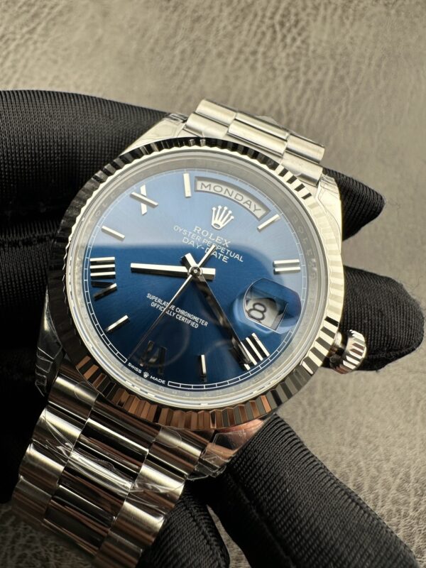 ROLEX Rolex Dog Tooth Ring Weekly Calendar Automatic Mechanical Movement Silver Dial 18K White Gold Case