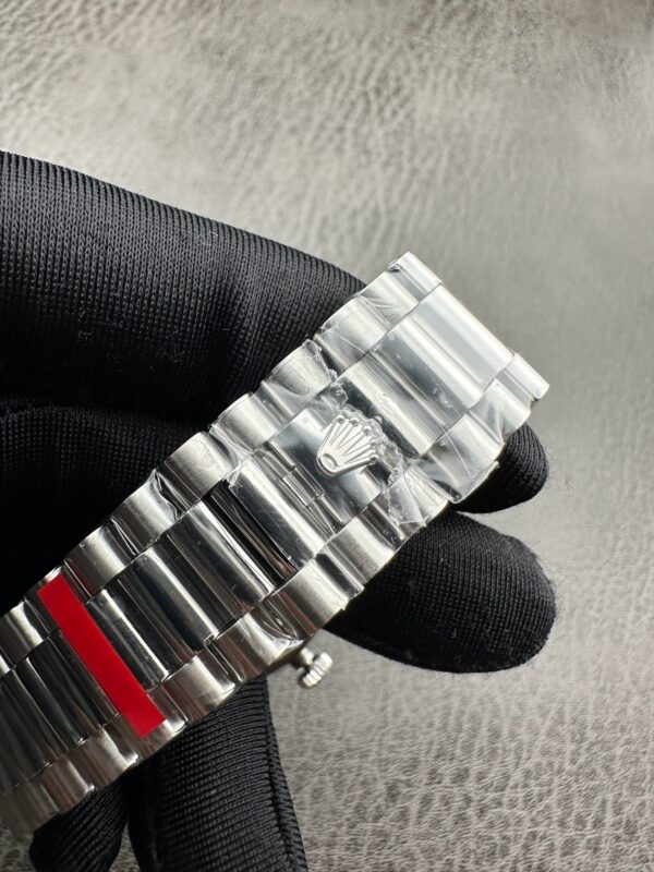 ROLEX Rolex Dog Tooth Ring Weekly Calendar Automatic Mechanical Movement Silver Dial 18K White Gold Case