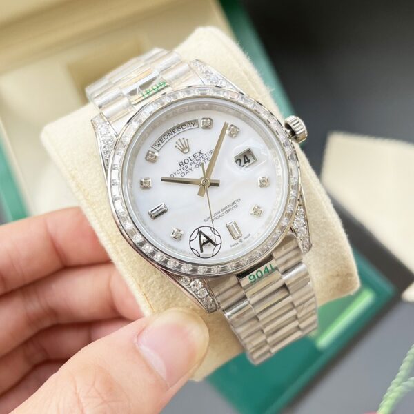 sy_no_E76901FBF06DD2C06726EEB0764AC6BA_1 ROLEX Rolex automatic mechanical movement with diamond rings, calendar type, 100 meter waterproof depth