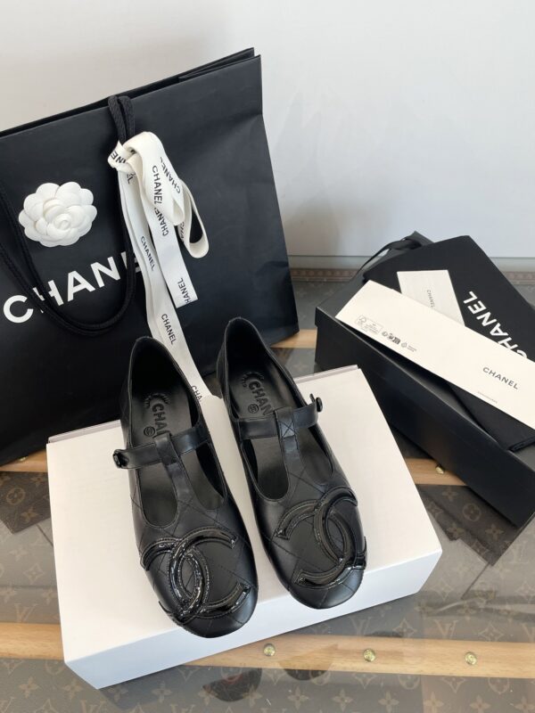 Chanel Black Quilted Leather Mary Jane Flat with Patent CC Logo