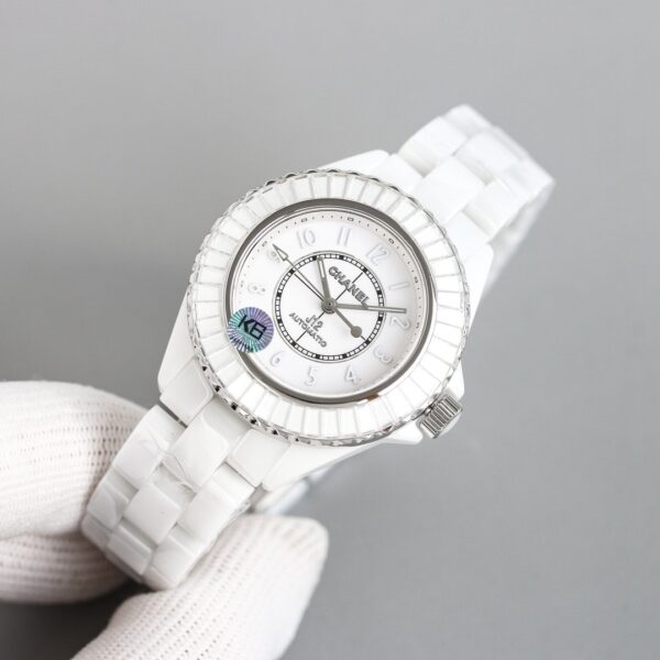 sy_no_E8EAE570DB6E5DB454BAC616B7527CBA_2 CHANEL J12 series 50 meter waterproof watch quartz movement ceramic strap white