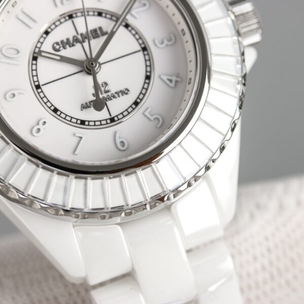 sy_no_E8EAE570DB6E5DB454BAC616B7527CBA_4 CHANEL J12 series 50 meter waterproof watch quartz movement ceramic strap white