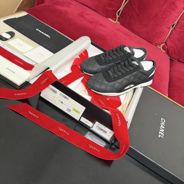 sy_no_E960103D3AA733420C3E7D21E55E9721_1 Chanel Quilted Calfskin & Suede Retro Trainer Black-Quilted-Calfskin-Suede
