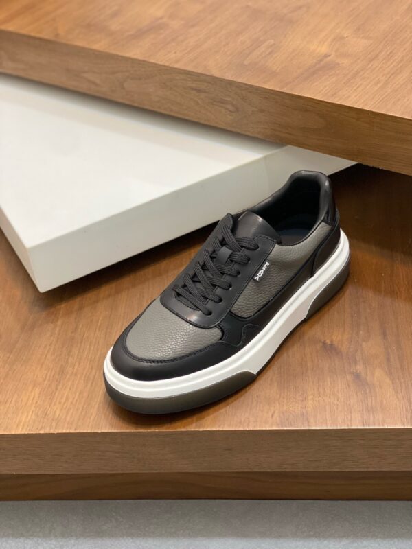 Prada Black-Grey Pebble-Leather Low-Top Sneaker