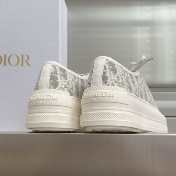 sy_no_EB099A60A9868E692C77390B46B00984_7 Dior Grey Oblique Jacquard Platform Low-Top Sneaker