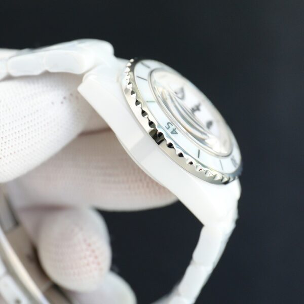 CHANEL J12 watch with automatic mechanical movement, ceramic strap, white dial