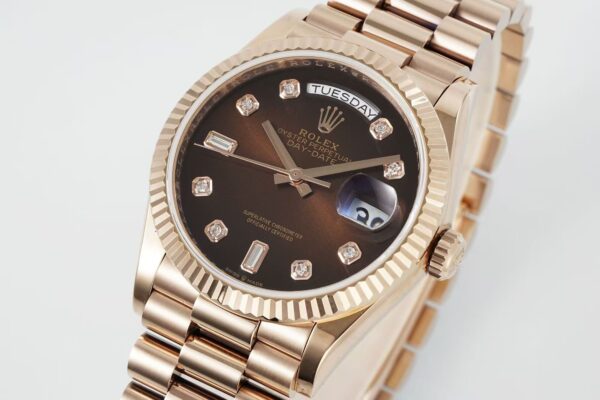sy_no_EBDA6C66E4BAF6255BFDA6813611FB2B_2 Rolex Dog Tooth Ring Weekly Calendar Automatic Mechanical Movement Waterproof Women's Watch Swiss Watch
