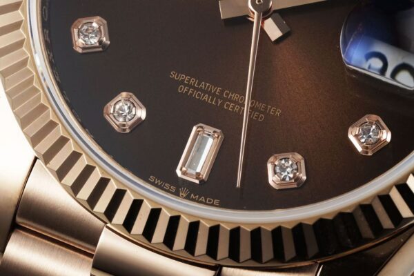 sy_no_EBDA6C66E4BAF6255BFDA6813611FB2B_4 Rolex Dog Tooth Ring Weekly Calendar Automatic Mechanical Movement Waterproof Women's Watch Swiss Watch