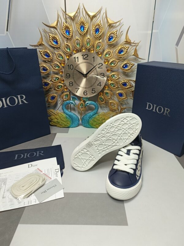 Dior Navy Leather White Oblique Embroidery Low-Top Sneaker