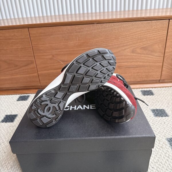 sy_no_EFBF9FAA0B333A60E28FFC5730165DA0_8 Chanel Suede & Knit Collar Platform Trainer Burgundy-White-Knit