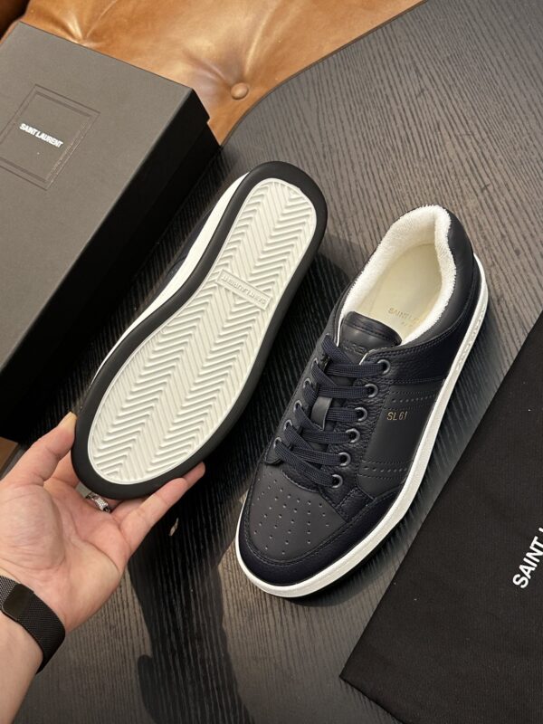sy_no_F049249A09EE5A409A91387AF6B6D9B4_8 Saint Laurent Navy Blue Pebble-Leather SL61 White-Sole Low-Top Sneaker