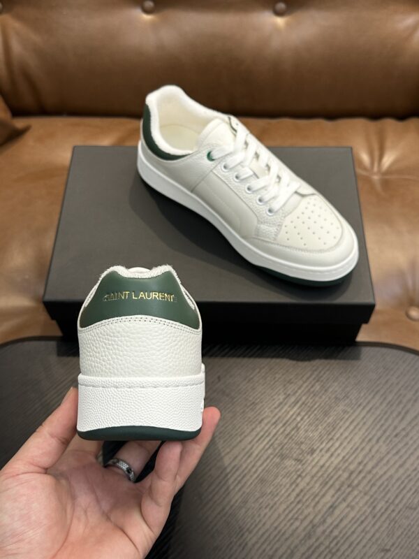 sy_no_F0555D270BF62D313E2372E7BB1F586A_7 Saint Laurent White-Green Pebble-Leather Low-Top Sneaker