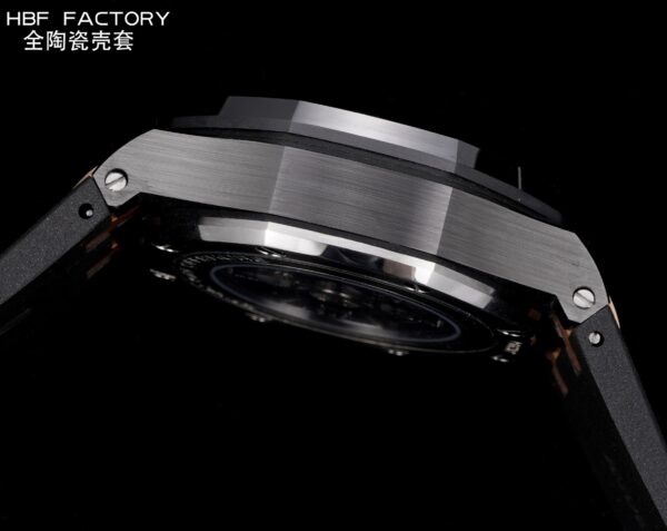 sy_no_F153129F43BA6B086E66EEDF6D366FB5_6 AUDEMARS PIGUET Audemars Piguet Royal Oak Offshore Series Automatic Mechanical Movement