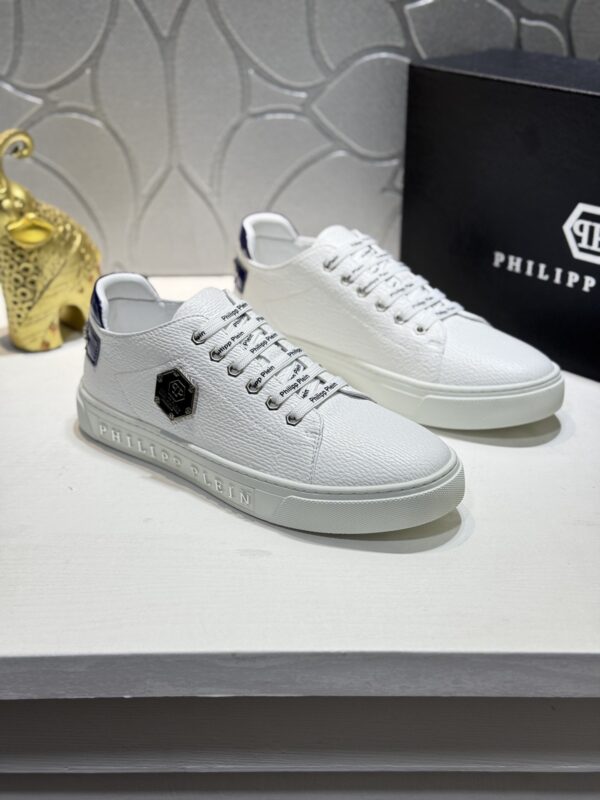 Philipp Plein White Grain-Leather Hexagon-Logo Low-Top Sneaker