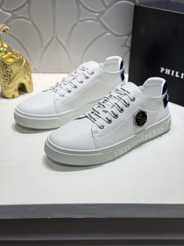 Philipp Plein White Grain-Leather Hexagon-Logo Low-Top Sneaker