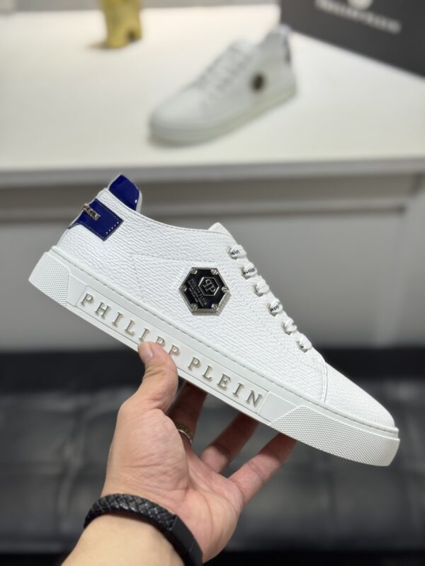 Philipp Plein White Grain-Leather Hexagon-Logo Low-Top Sneaker