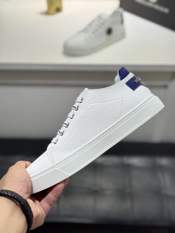 Philipp Plein White Grain-Leather Hexagon-Logo Low-Top Sneaker