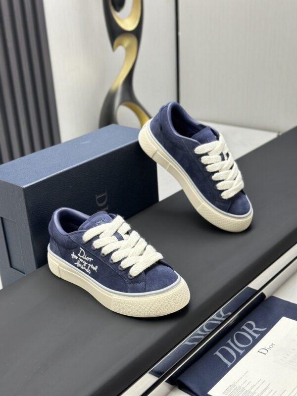 sy_no_F5E0C65CBA6609CBE5C3F27D2C5EEB79_2 Dior Navy Blue Suede White Thick Lace Low-Top Sneaker