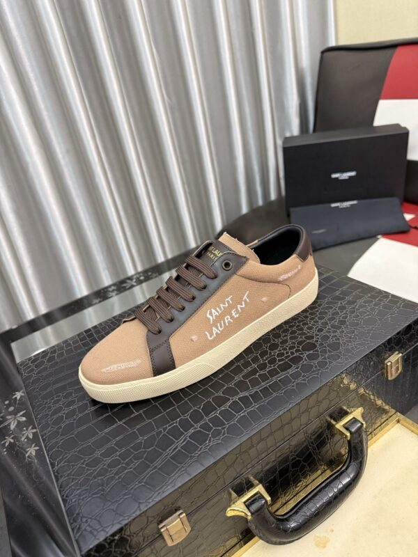 sy_no_F88F8155BDF7BE163CD337174FFC0DF8_0 Saint Laurent Khaki Canvas Dark Brown Leather Low-Top Sneaker